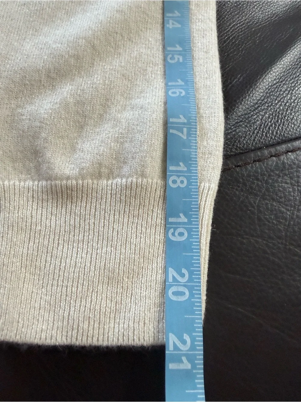 Banana Republic 100% Cashmere Hooded Sweater Cream Men’s Medium/Large
